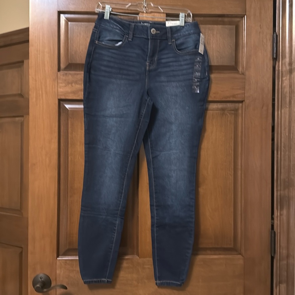 Maurices jegging size 8 medium short